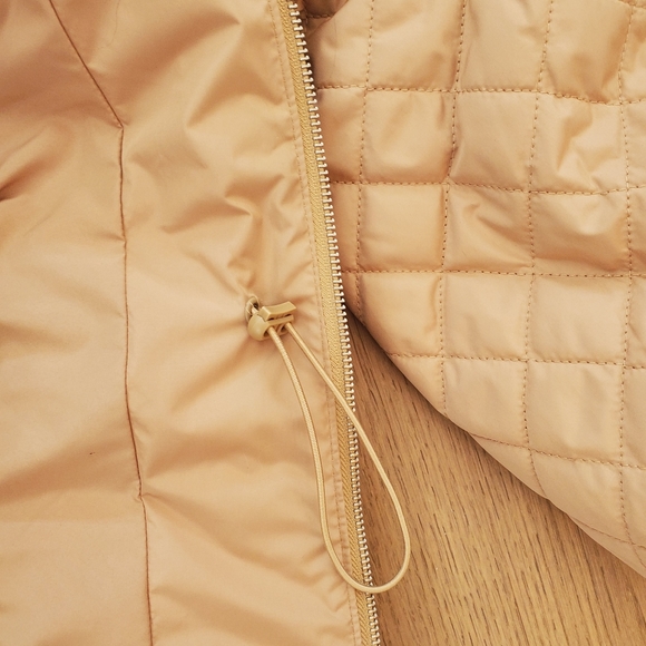 Camel Spring or Fall Coat - Picture 5 of 7